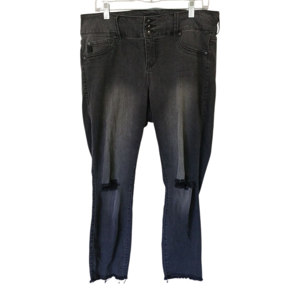 Torrid Black Dark Gray Distressed Cropped Skinny Jeans Size 14
